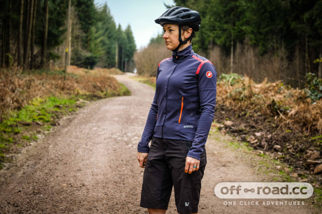 Castelli Perfetto RoS women's long sleeve jacket review | off-road.cc